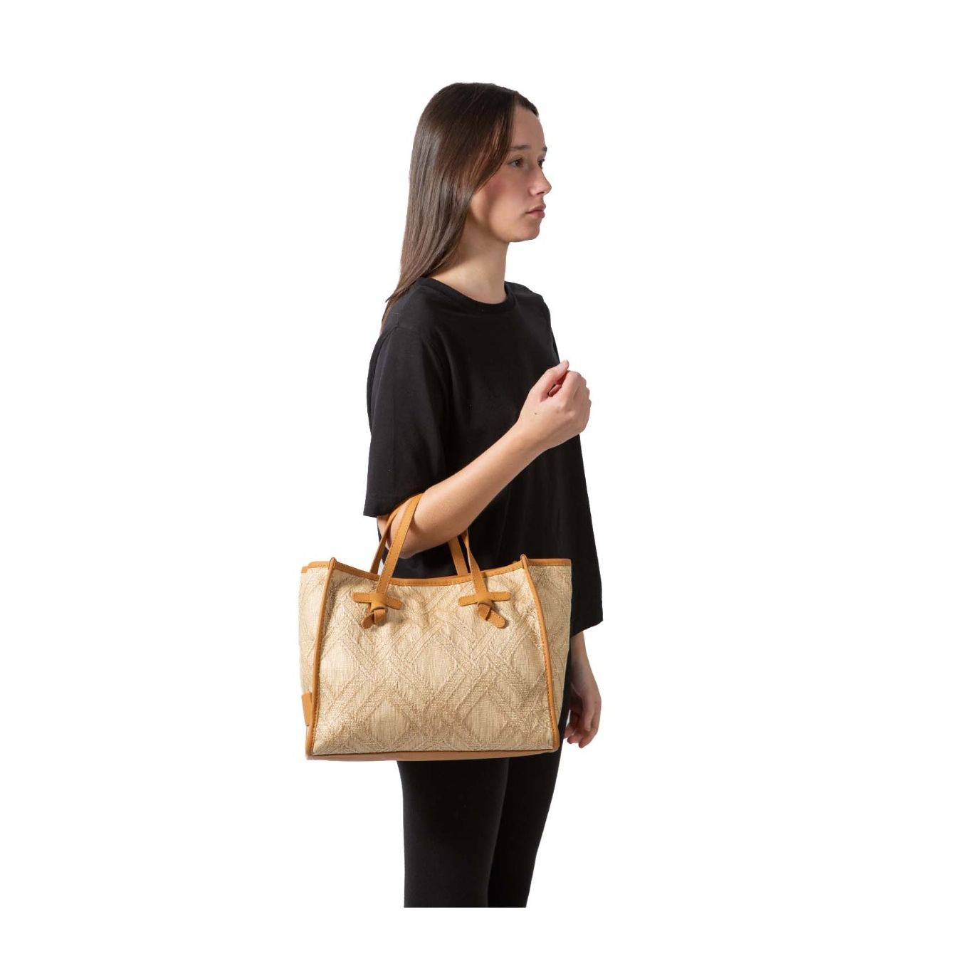 shopper MARCELLA media in raffia jacquard  indossata