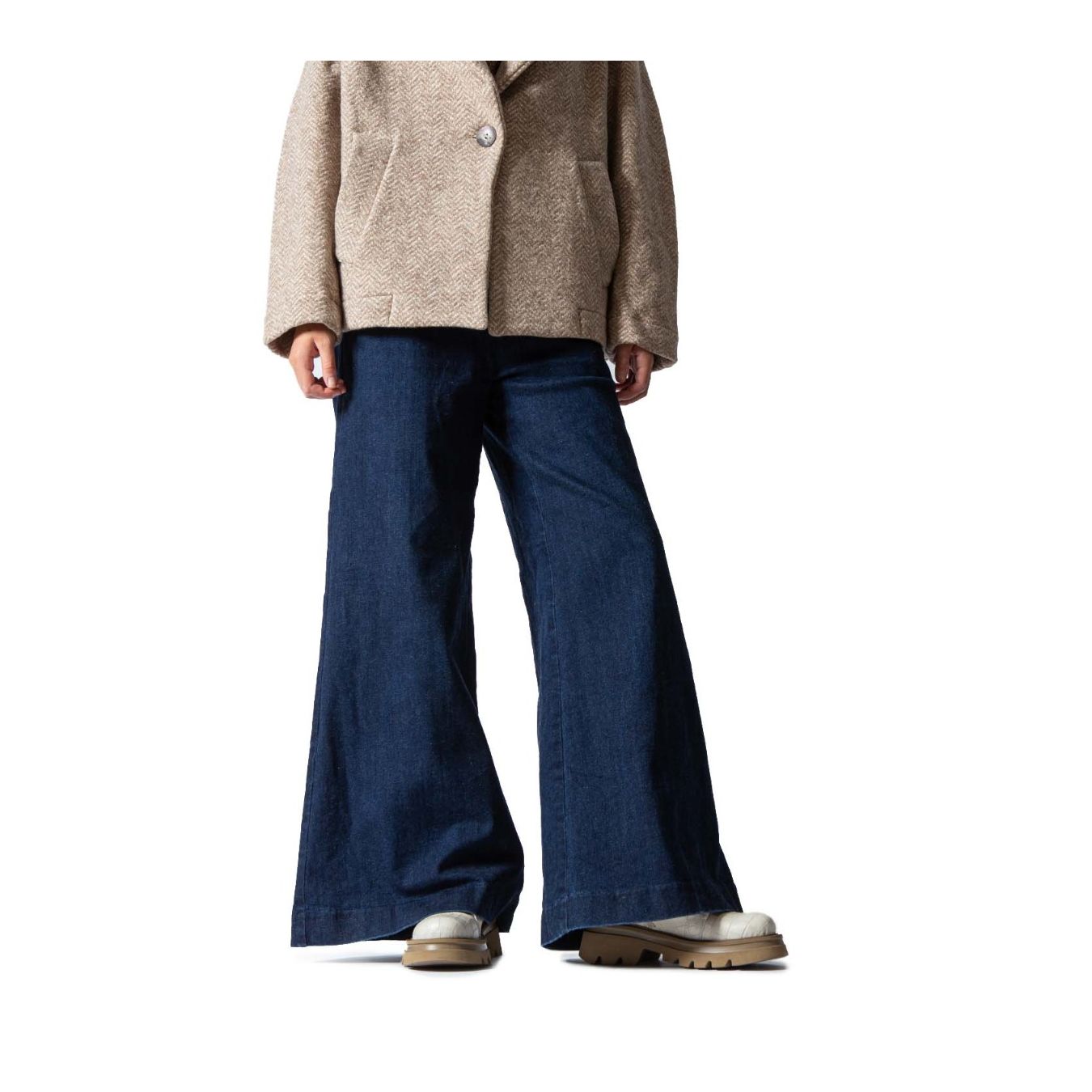 biker KUNI NO LACE in stampa cocco  indossati