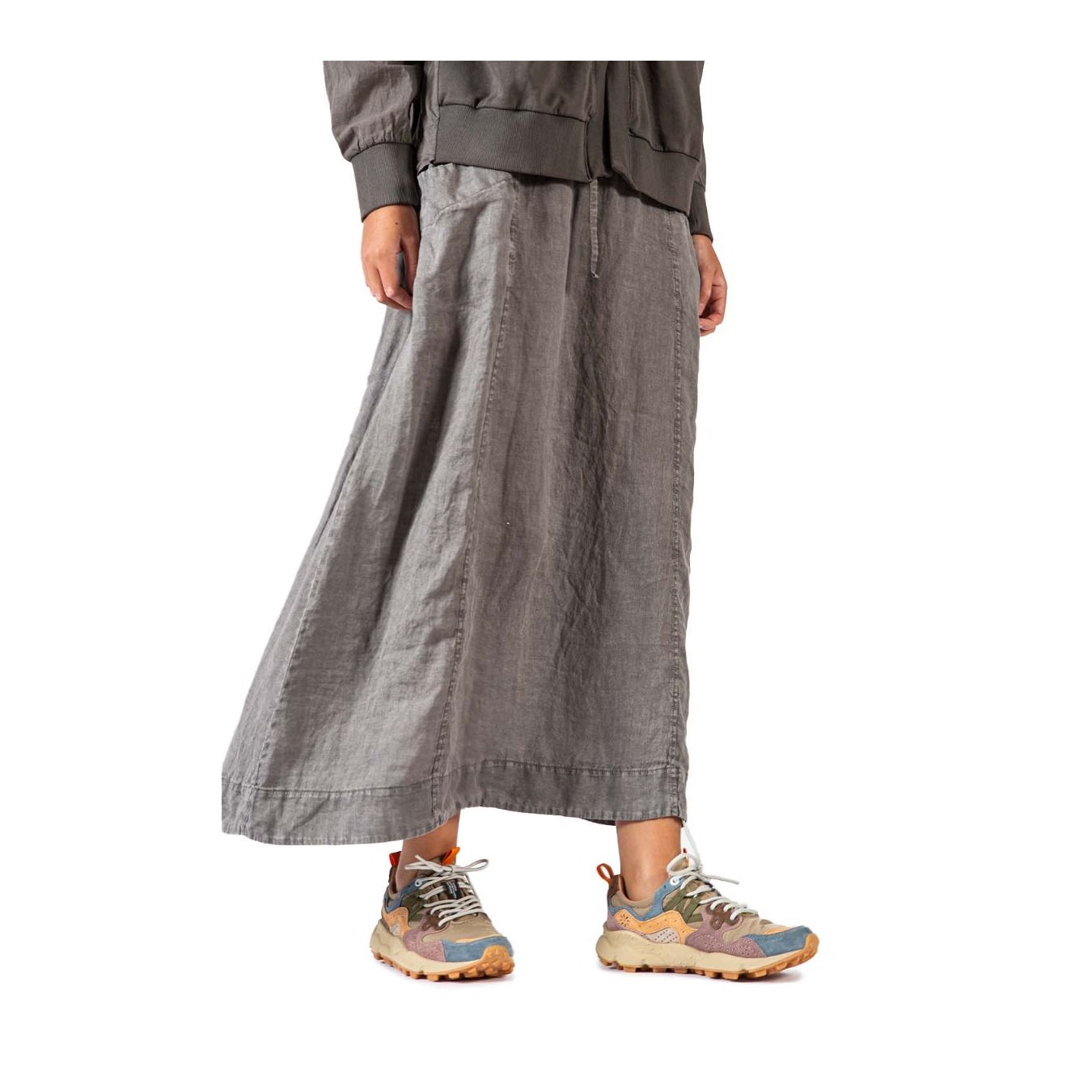 sneakers YAMANO UNI verde indossate