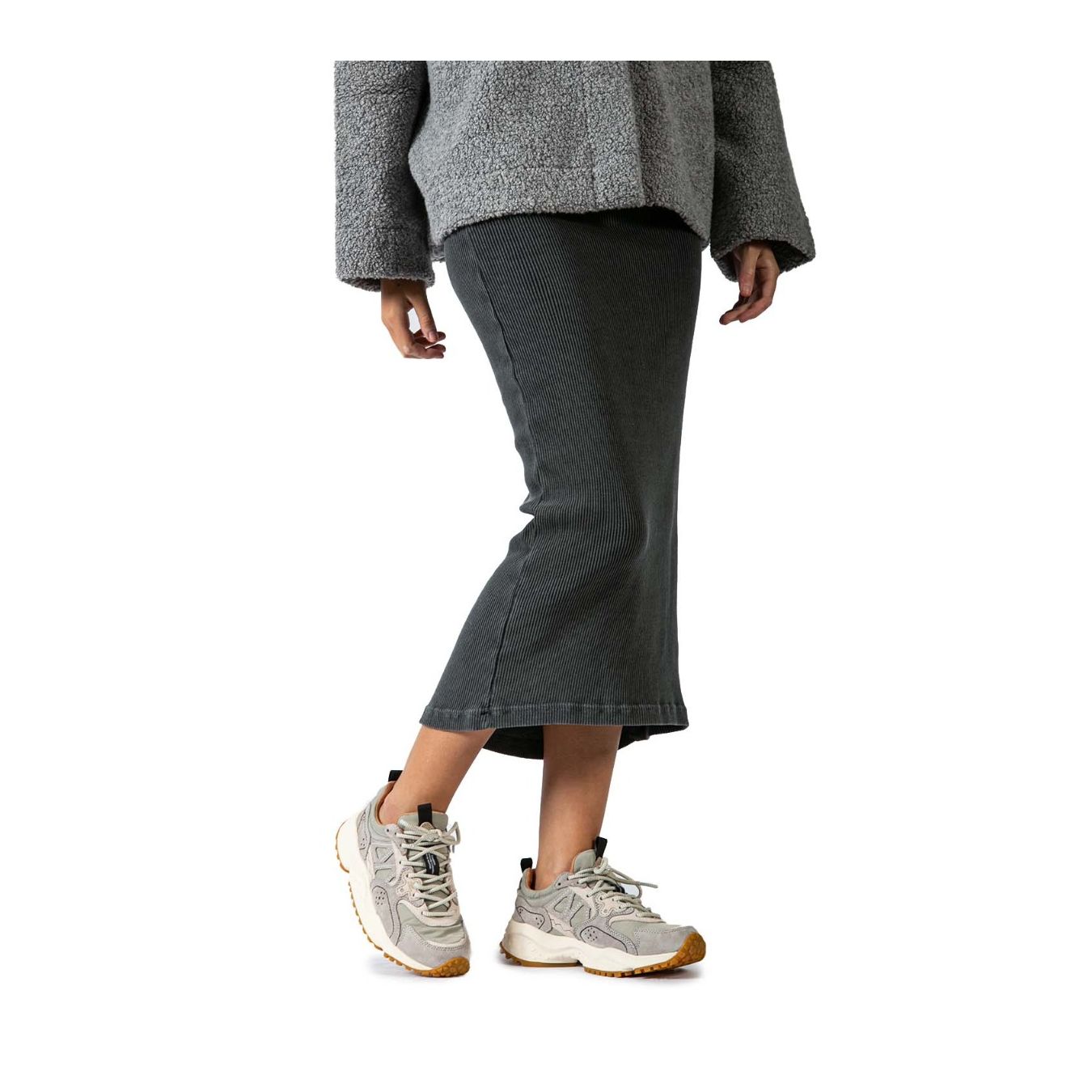 sneakers SOLIN UNI light blue indossate