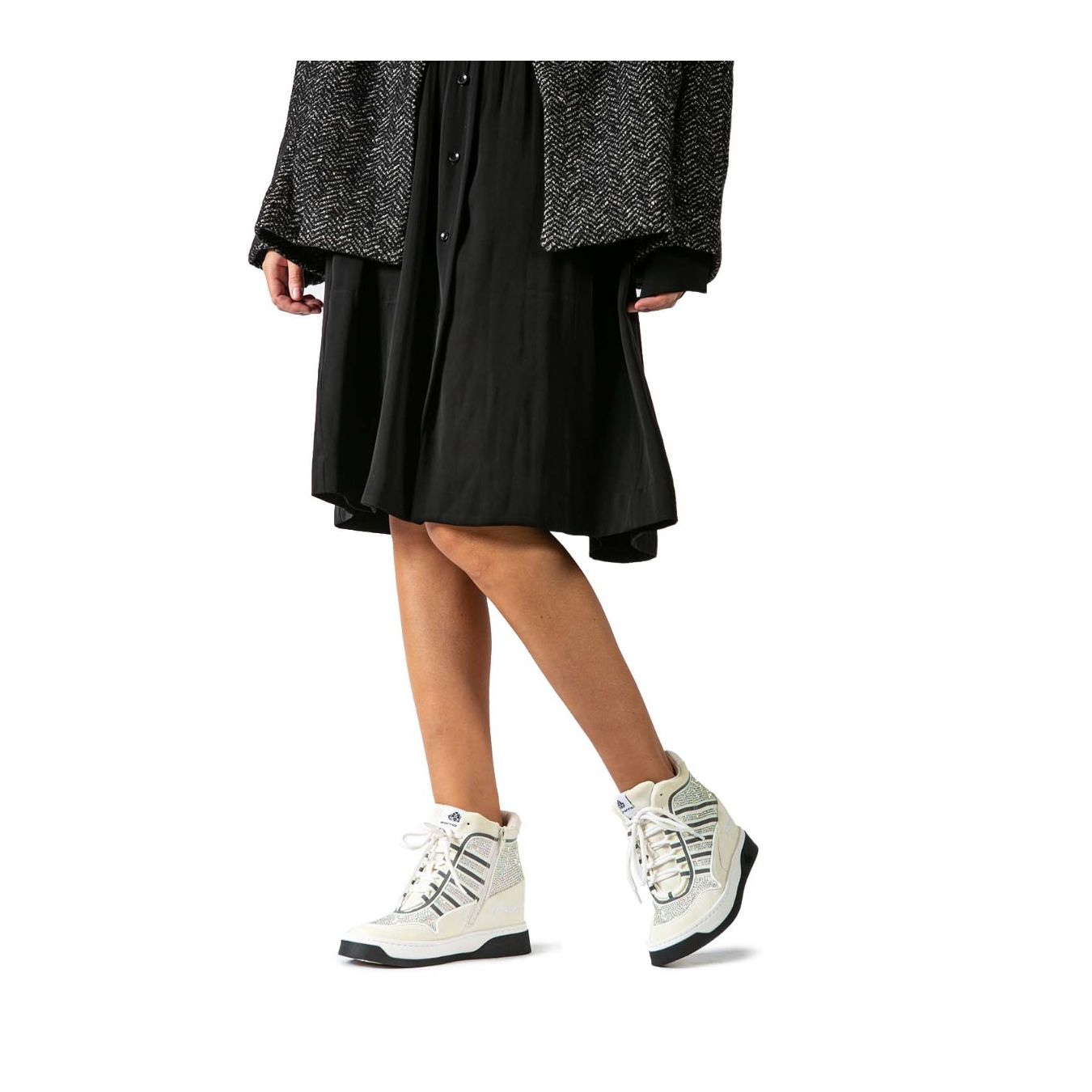 stivaletto DAISY STRASS bianco indossato