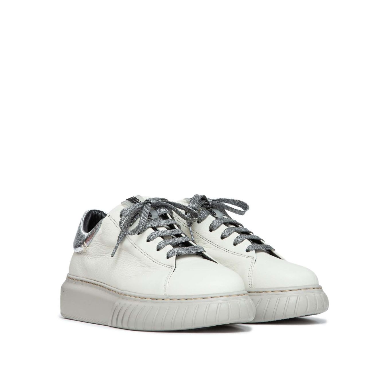 sneakers zoe cut andia fora in pelle