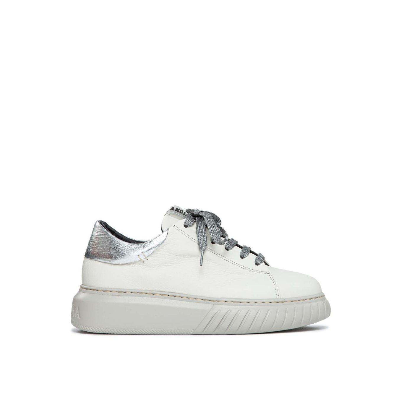 sneakers zoe cut andia fora