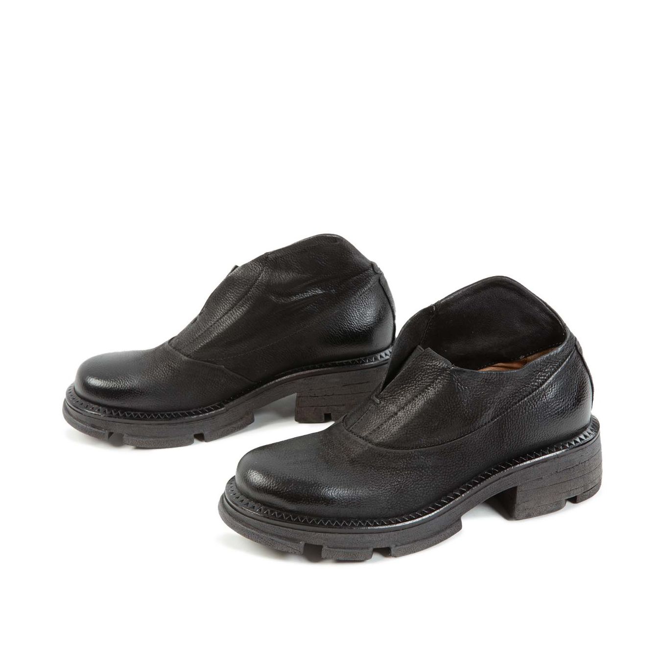 slipon LANE con scollo V in pelle nera as98 stringate