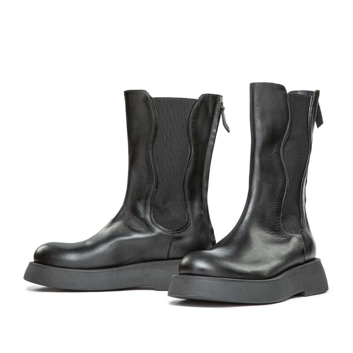 	
beatles fondo platform in pelle nera
