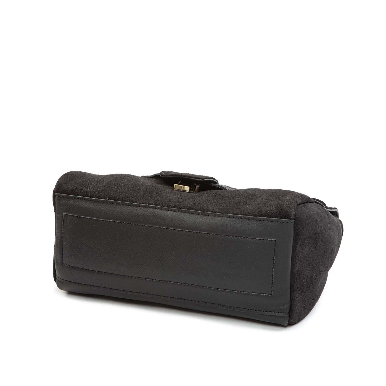 borsa con patta in camoscio nero sotto