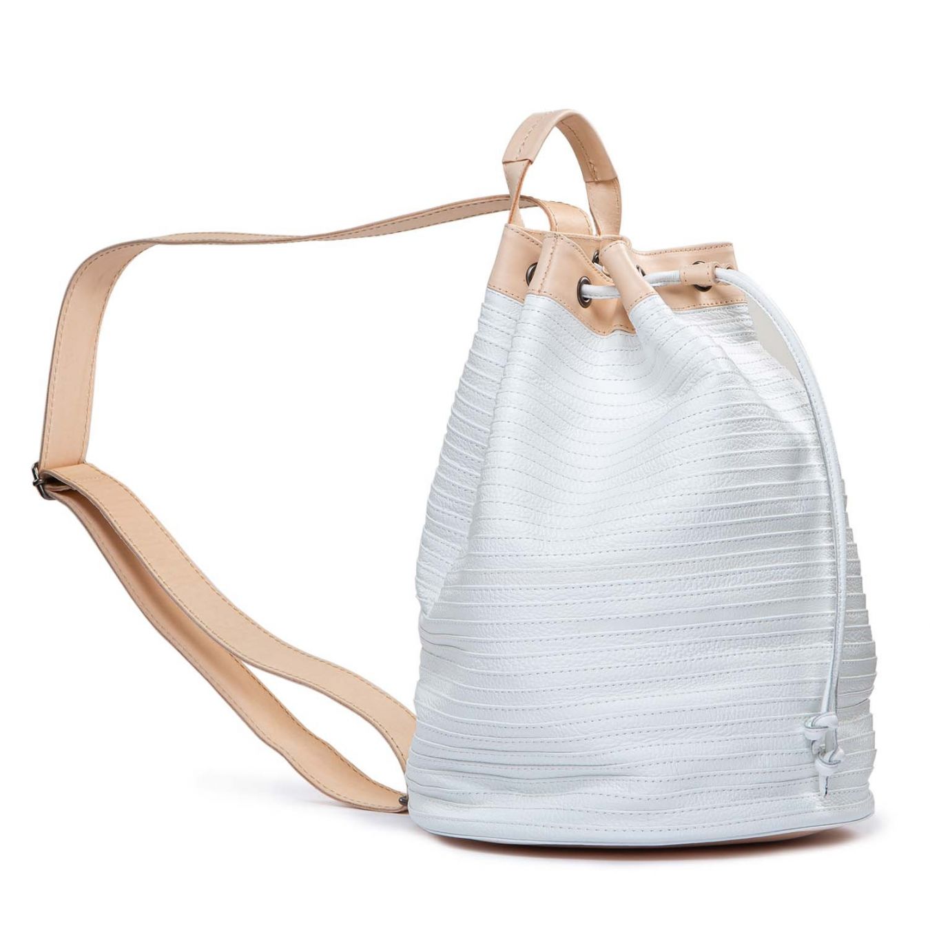 zaino monospalla in pelle bianca