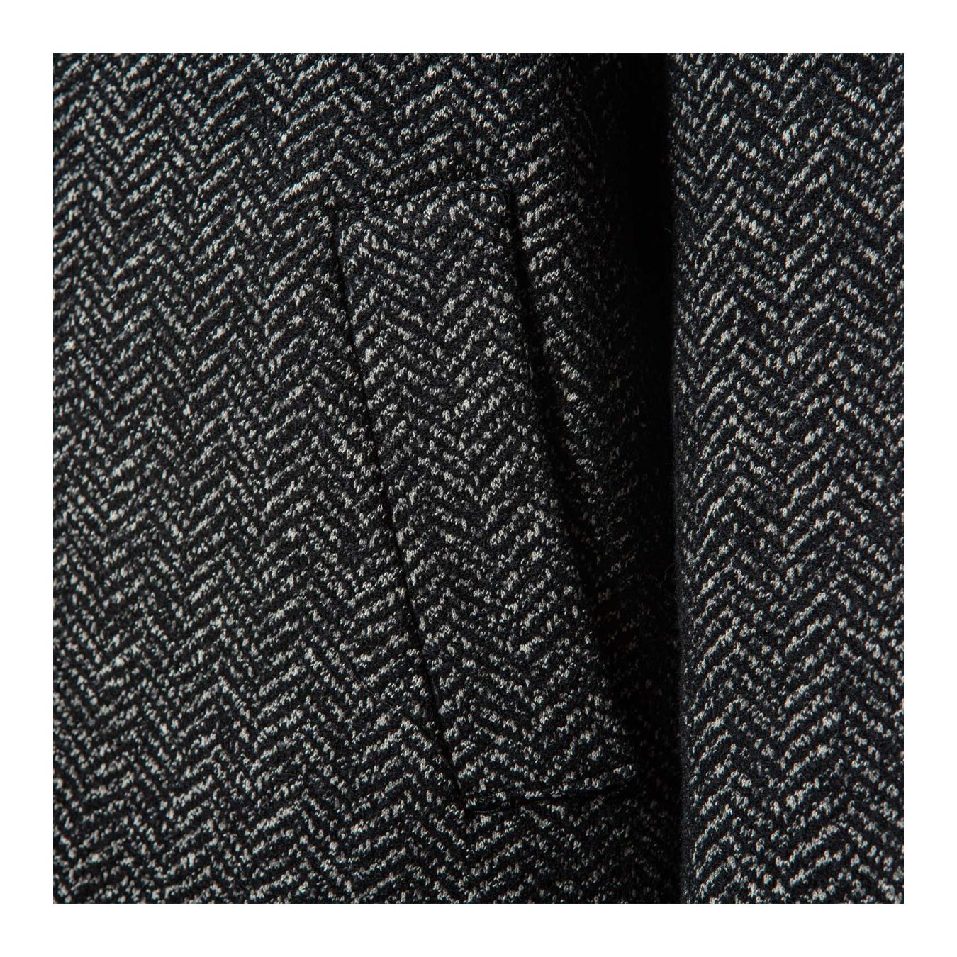 cappotto corto nora in tessuto spinato colore nero