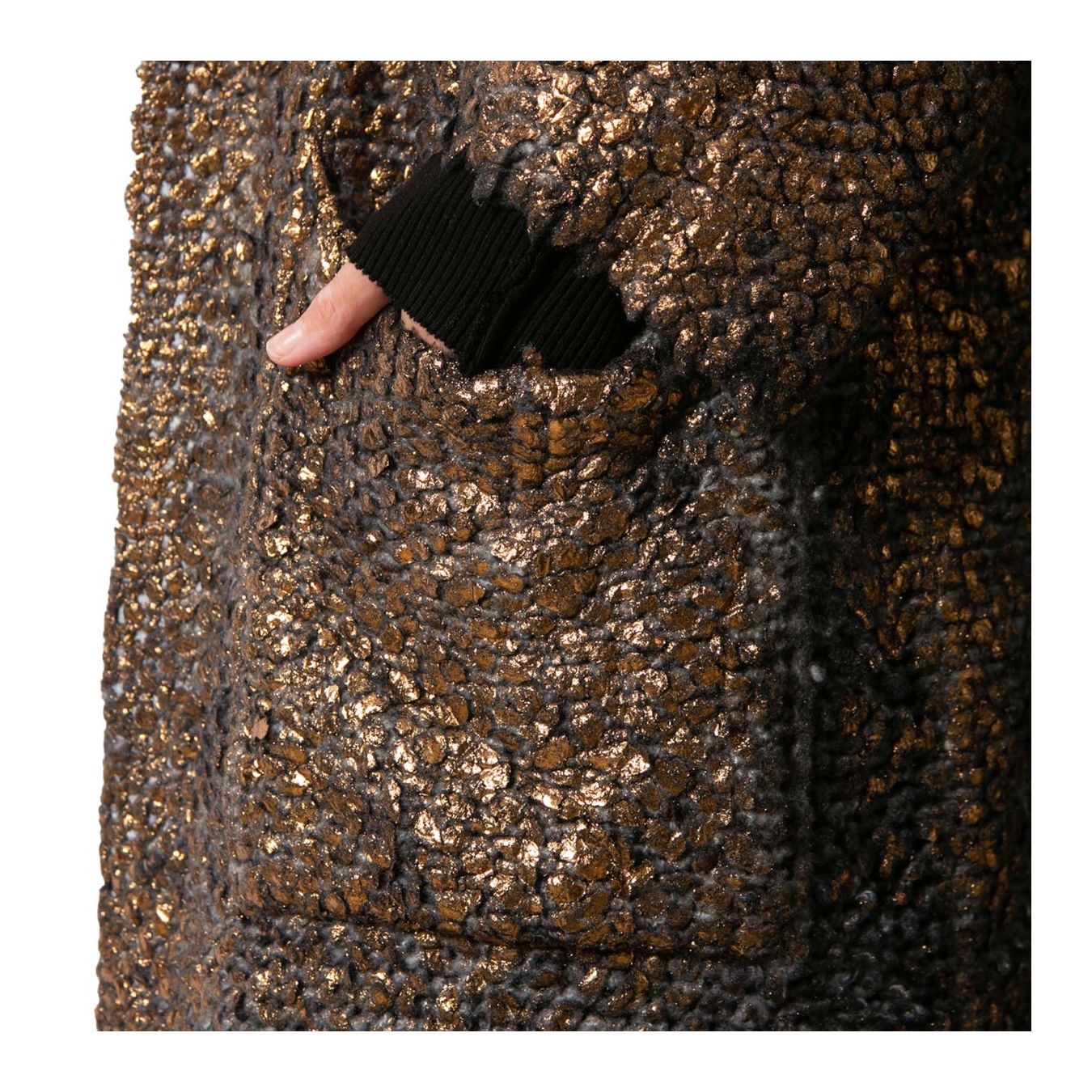  cardigan lungo in cashmere laminato oro tasca