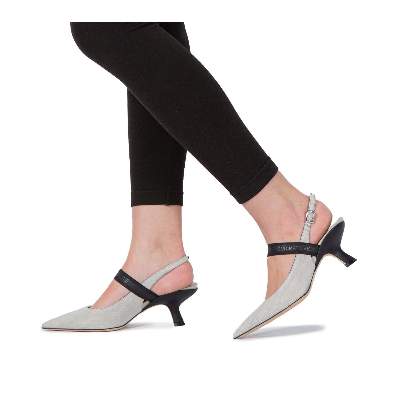 chanel in denim grigio indossate