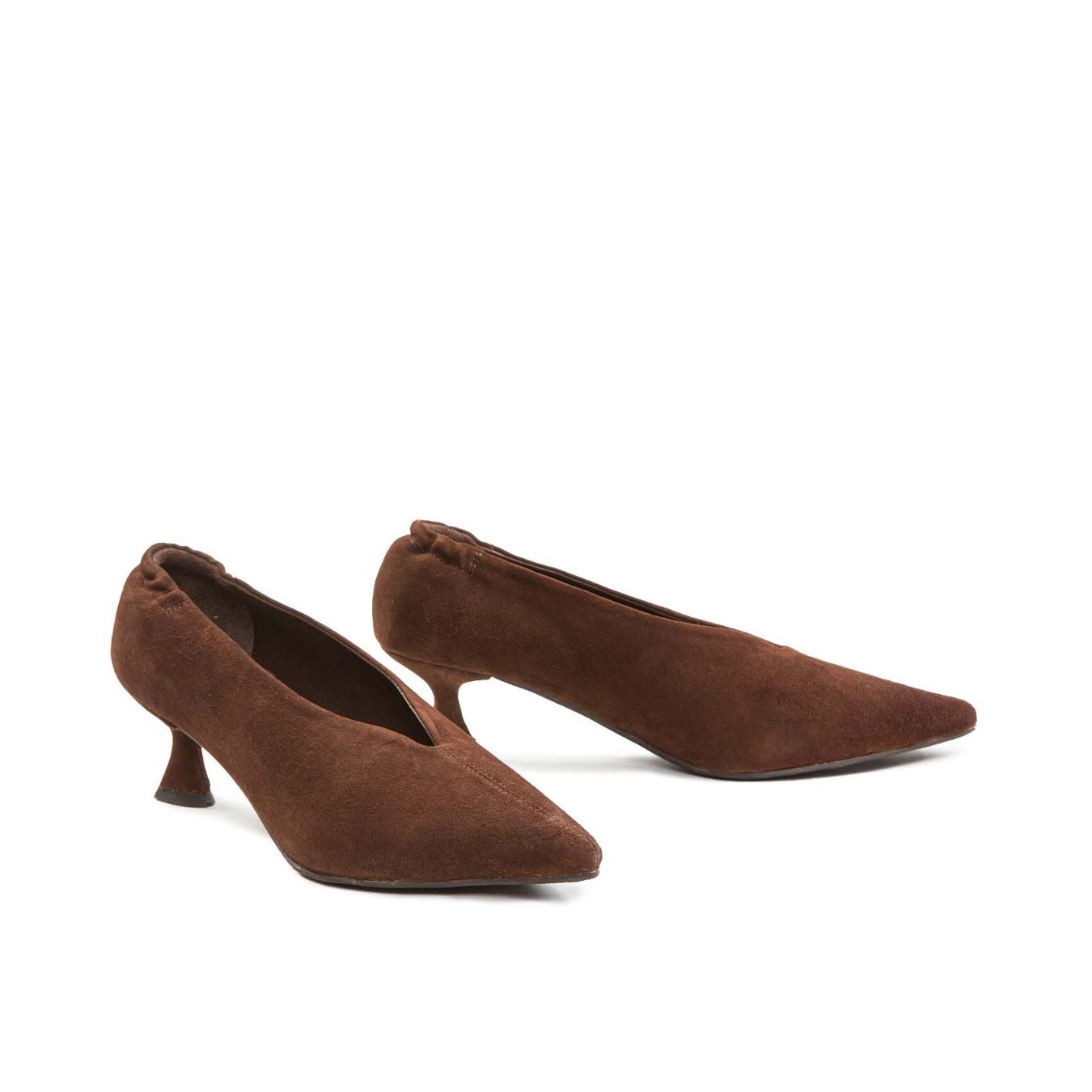 decollete SCOLLO V in camoscio marrone lato