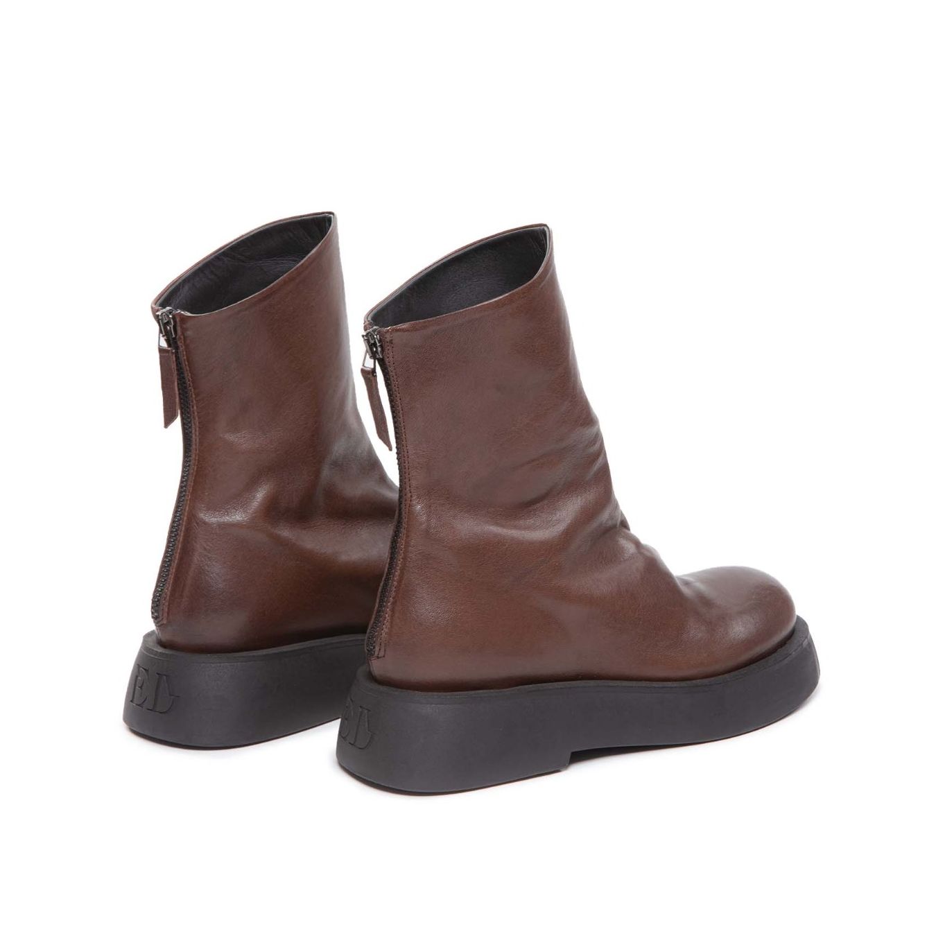 biker in pelle testa di moro ernesto dolani zip