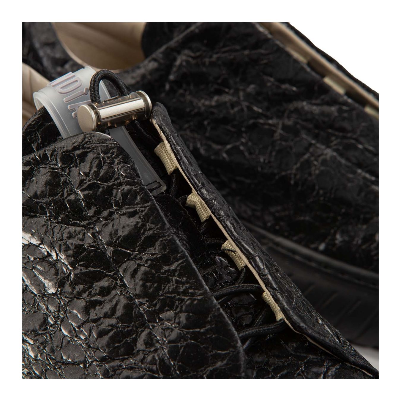 sneakers LIBI UNI in pelle nera chiusura