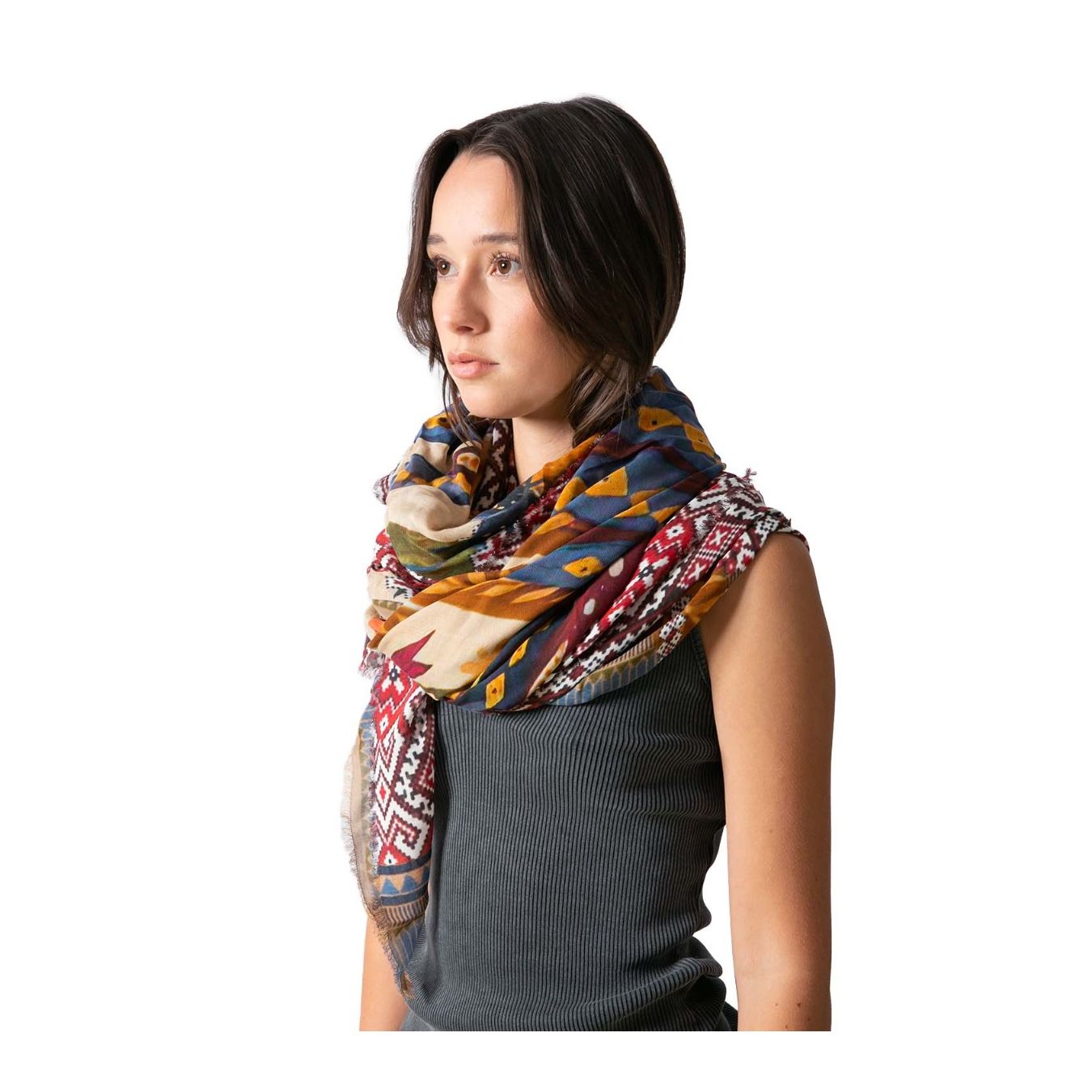 sciarpa FARM indossata lato
