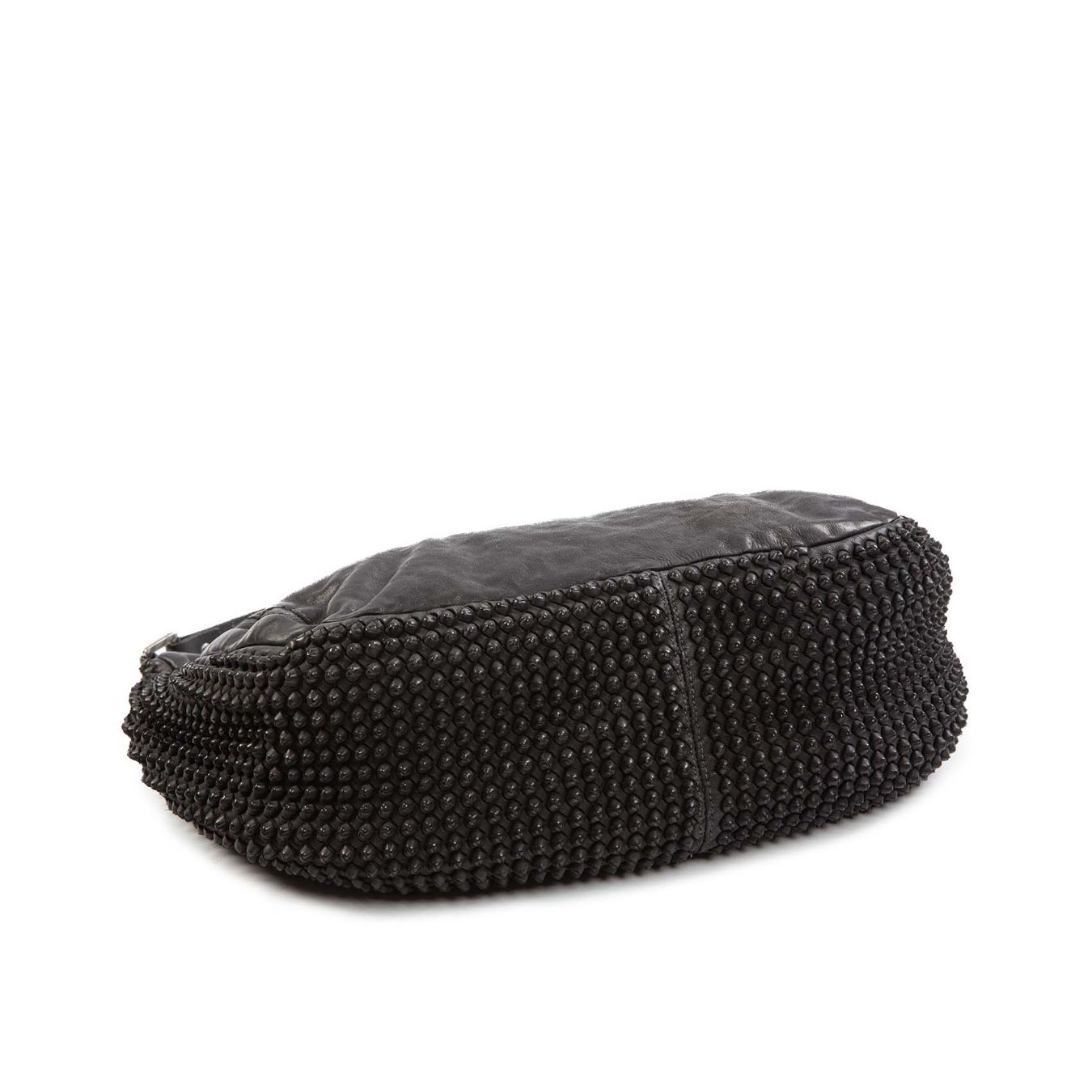 borsa nodi in pelle nera sotto