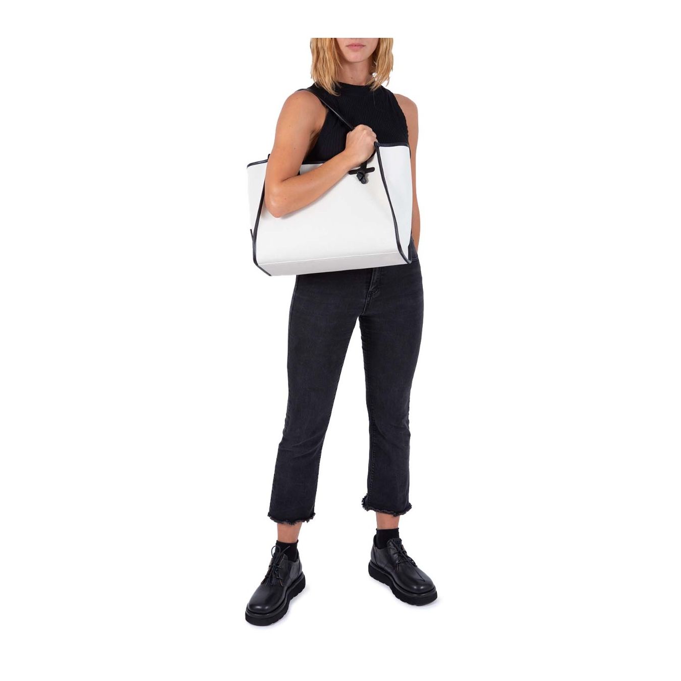 marcella in canvas bianco