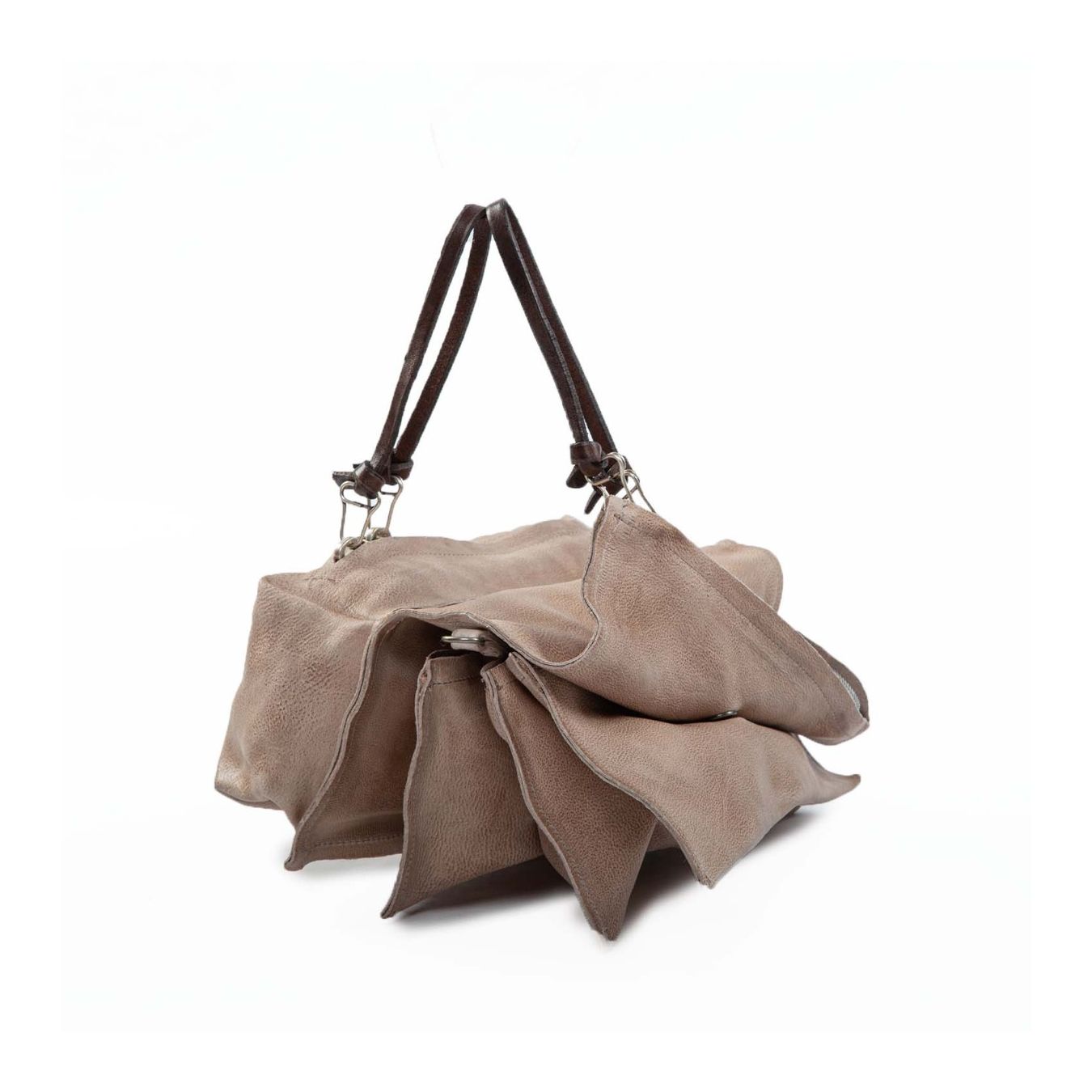 clutch soffietto in pelle beige aperta