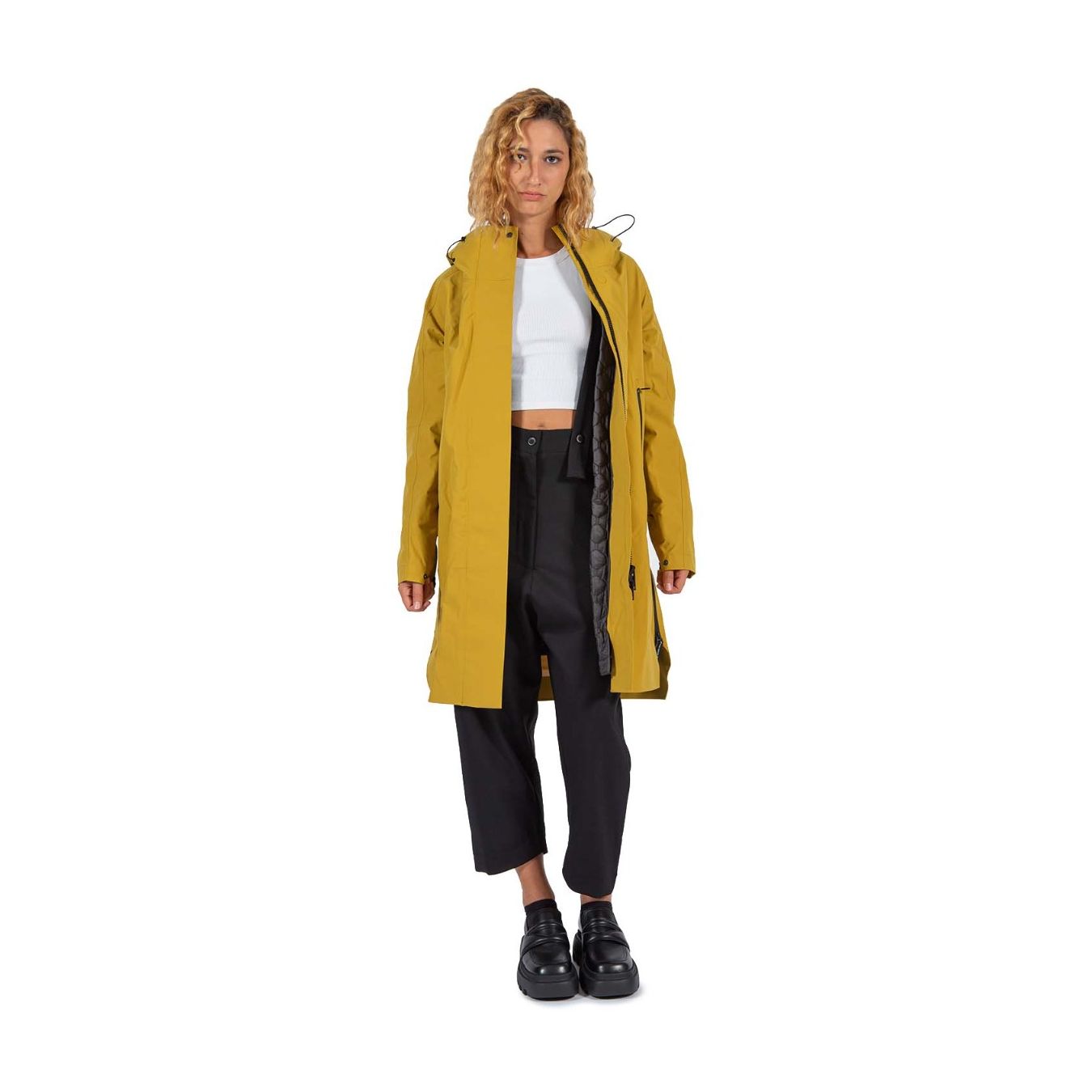 krakatau parka giallo indossato