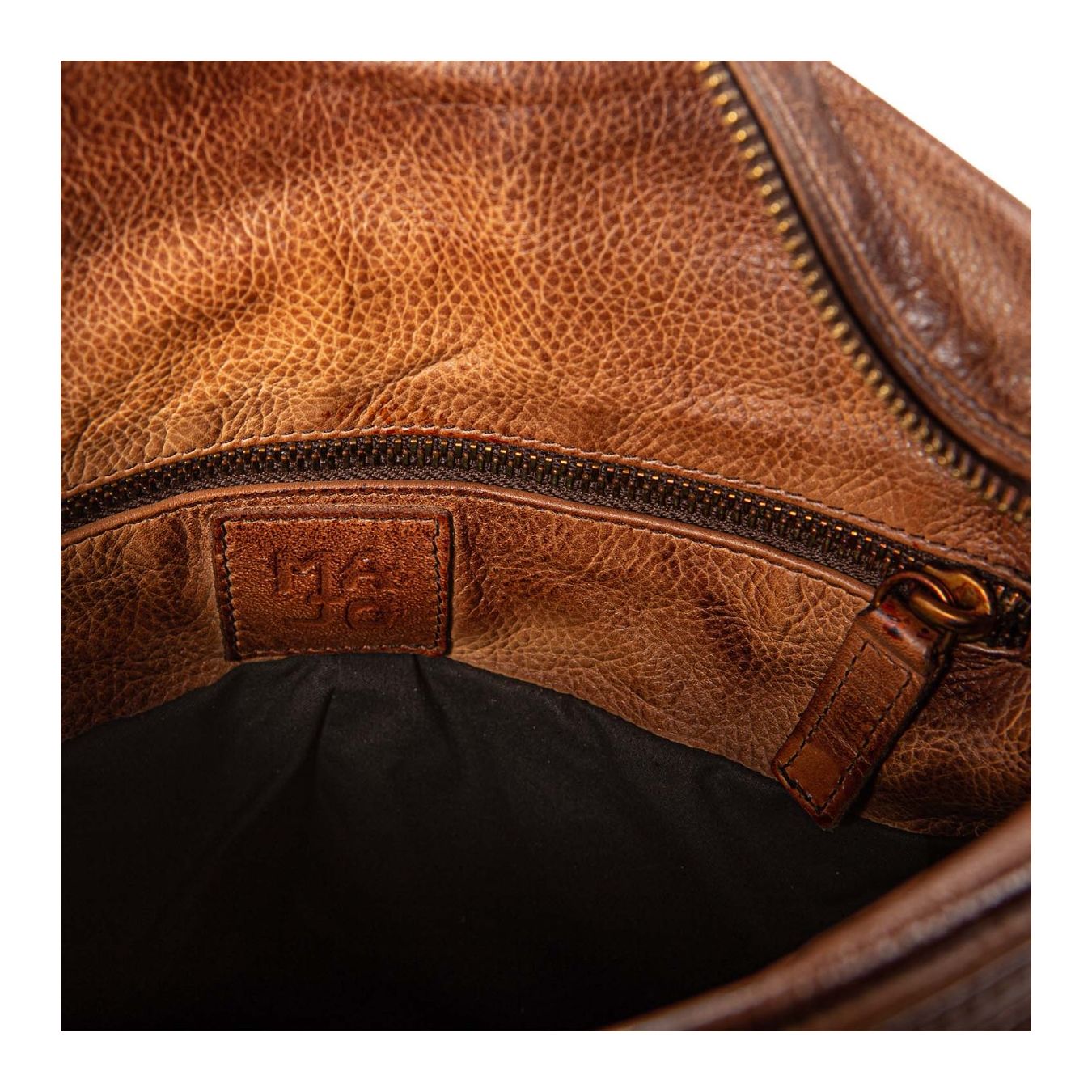 secchiello zip around in pelle ambra interno