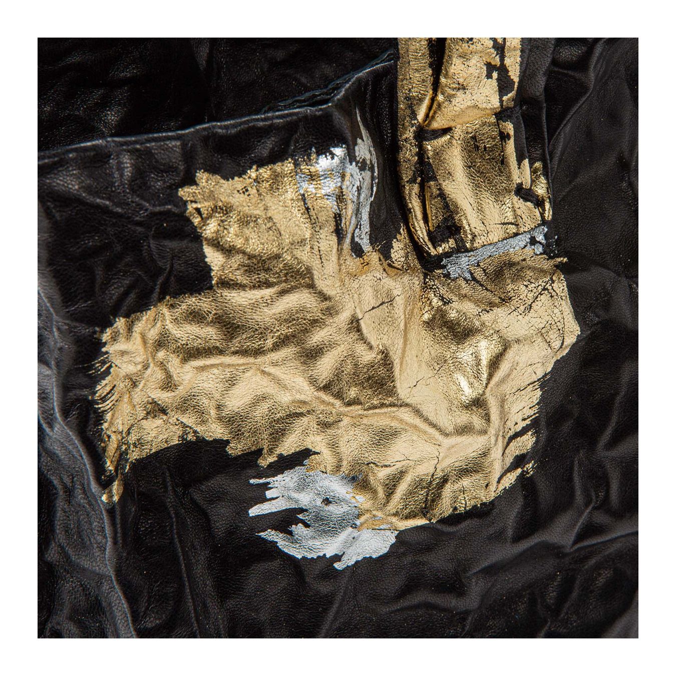 shopper ANIMA in pelle oro e nera dettaglio colore