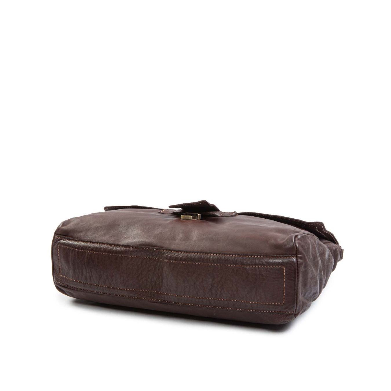 borsa con patta in pelle testa di moro sotto