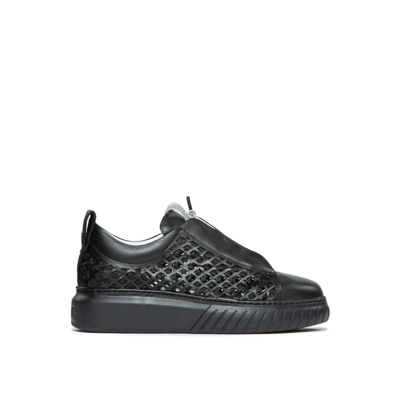 sneakers LIBI in pelle traforata 