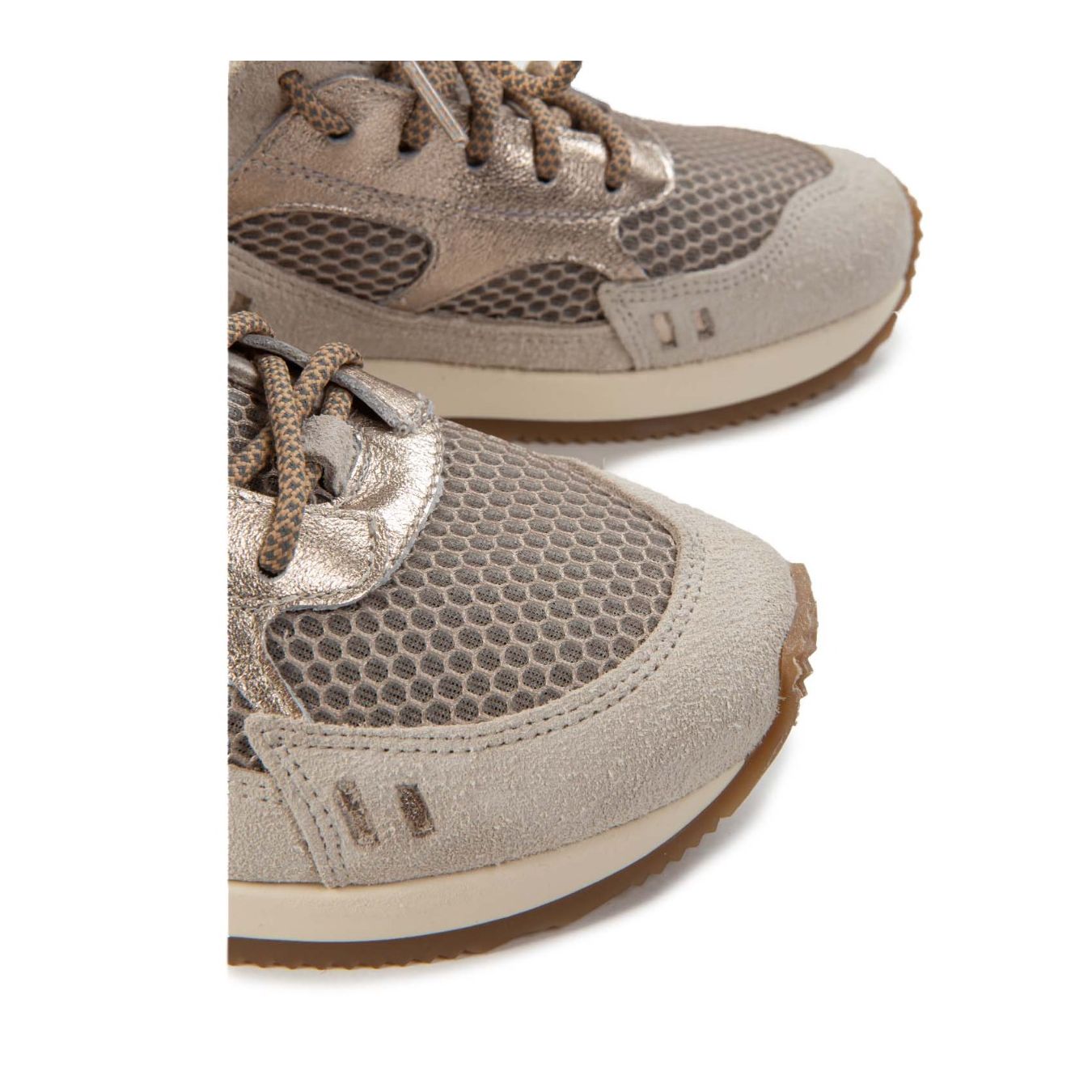 sneakers HOTY in pelle ghiaccio punta