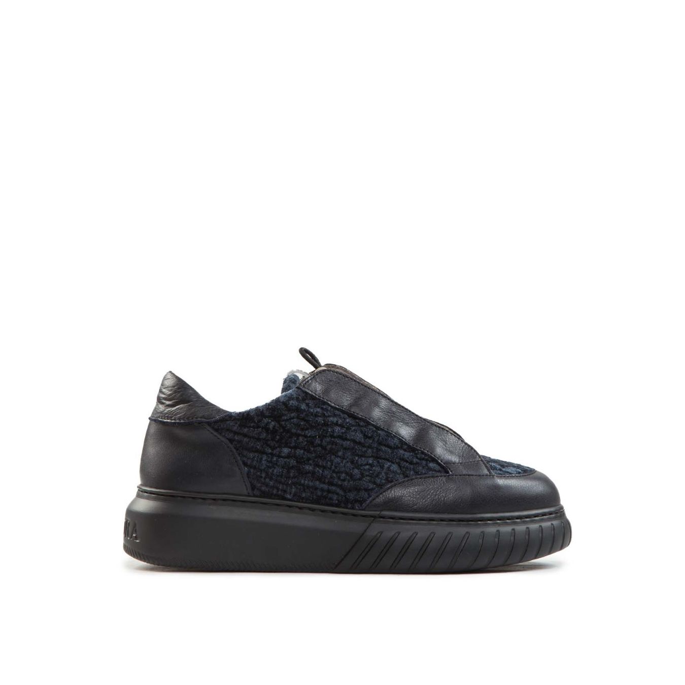 sneakers IVOR in suede blu 