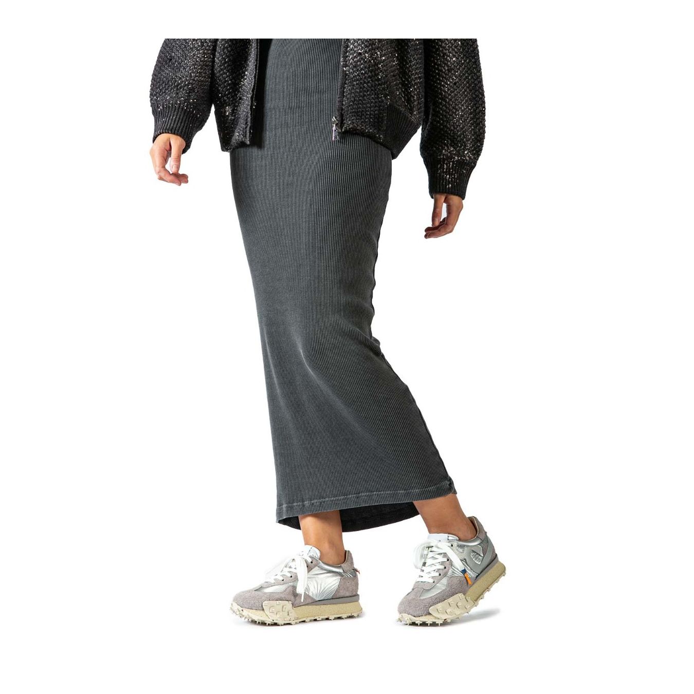 sneakers JOLT silver indossate