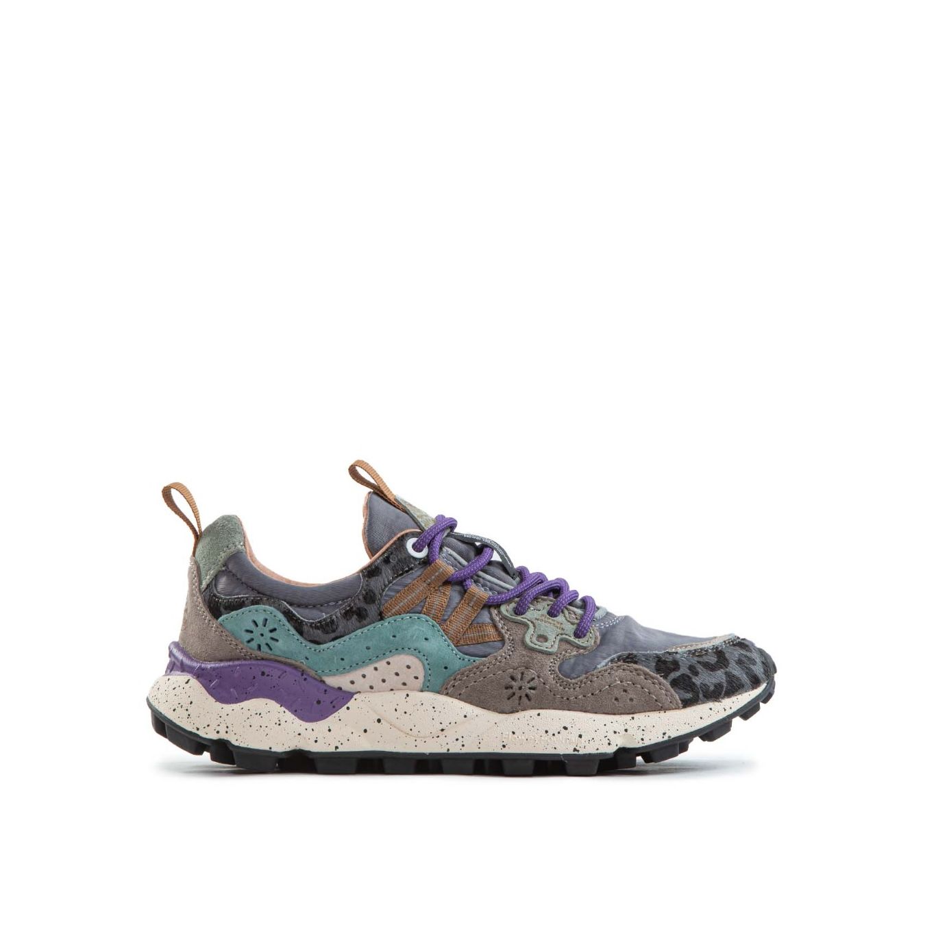 sneakers YAMANO con inserti grigi 