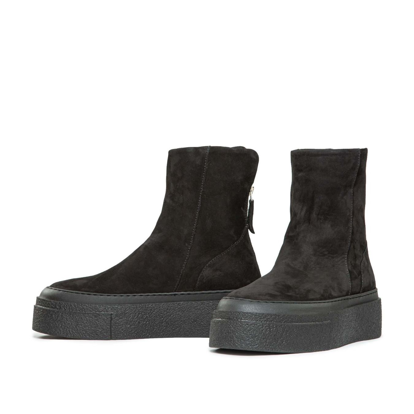 biker MESA in nabuck nero