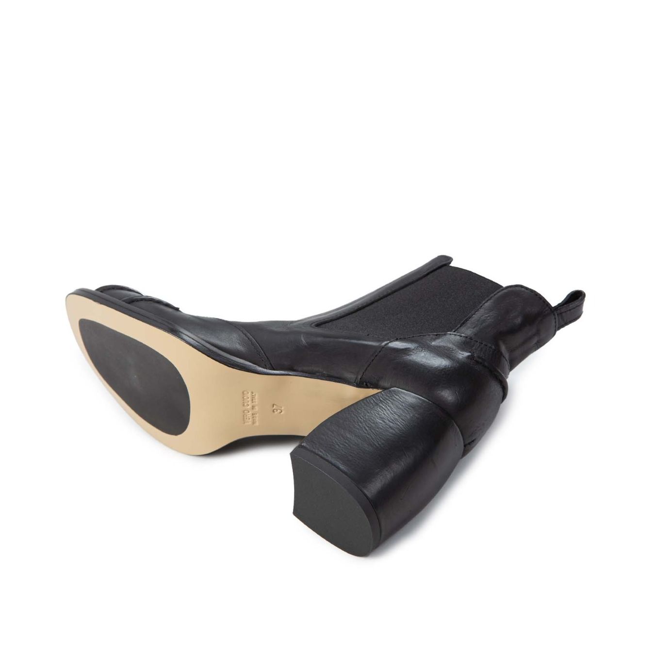 tronchetti beatles in pelle nera suola