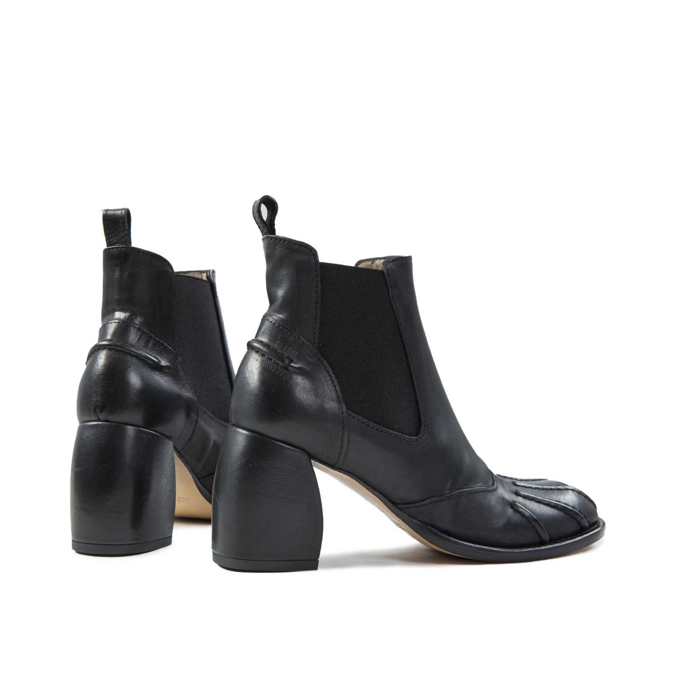 tronchetti beatles in pelle nera 