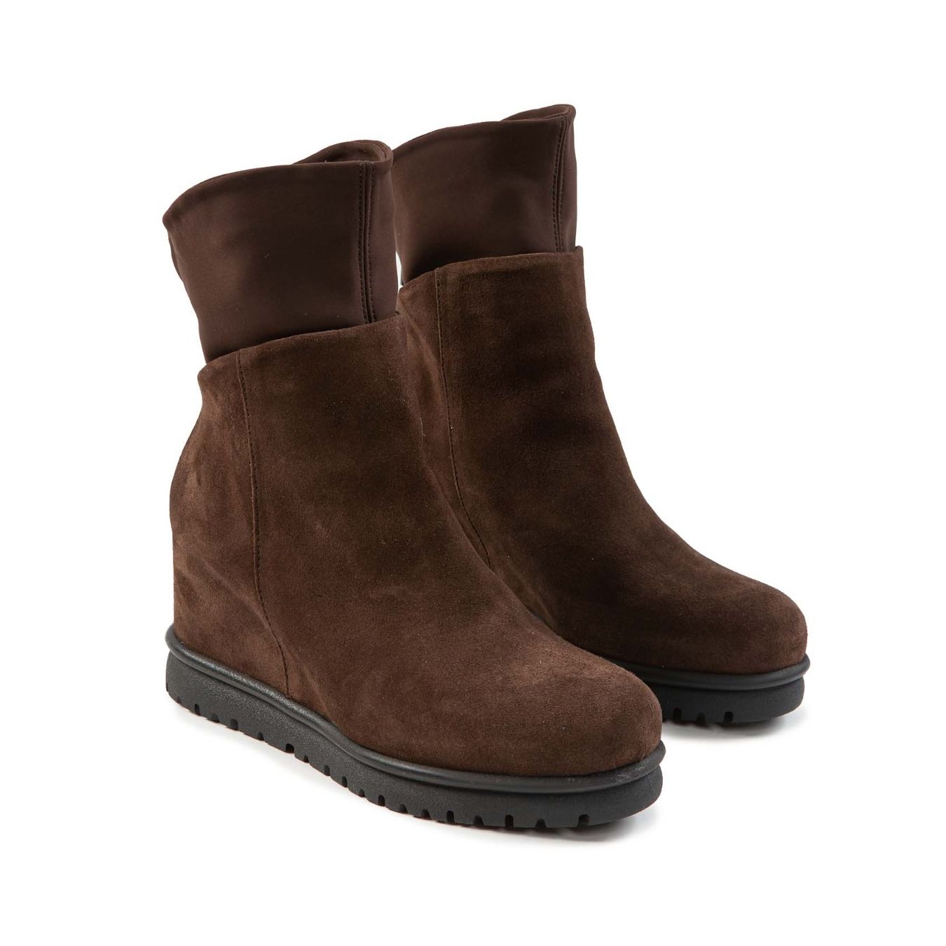 tronchetti JUN con zeppa in suede marrone  punta