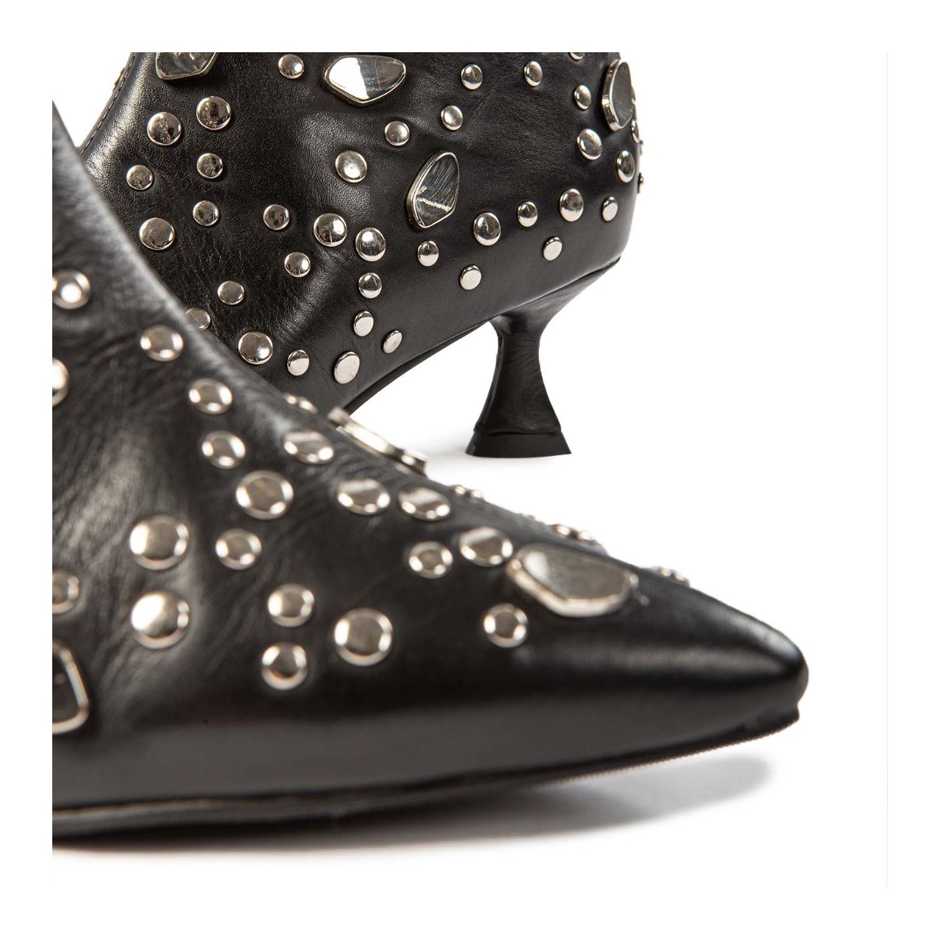 uma tronchetto multiborchie in pelle nera 