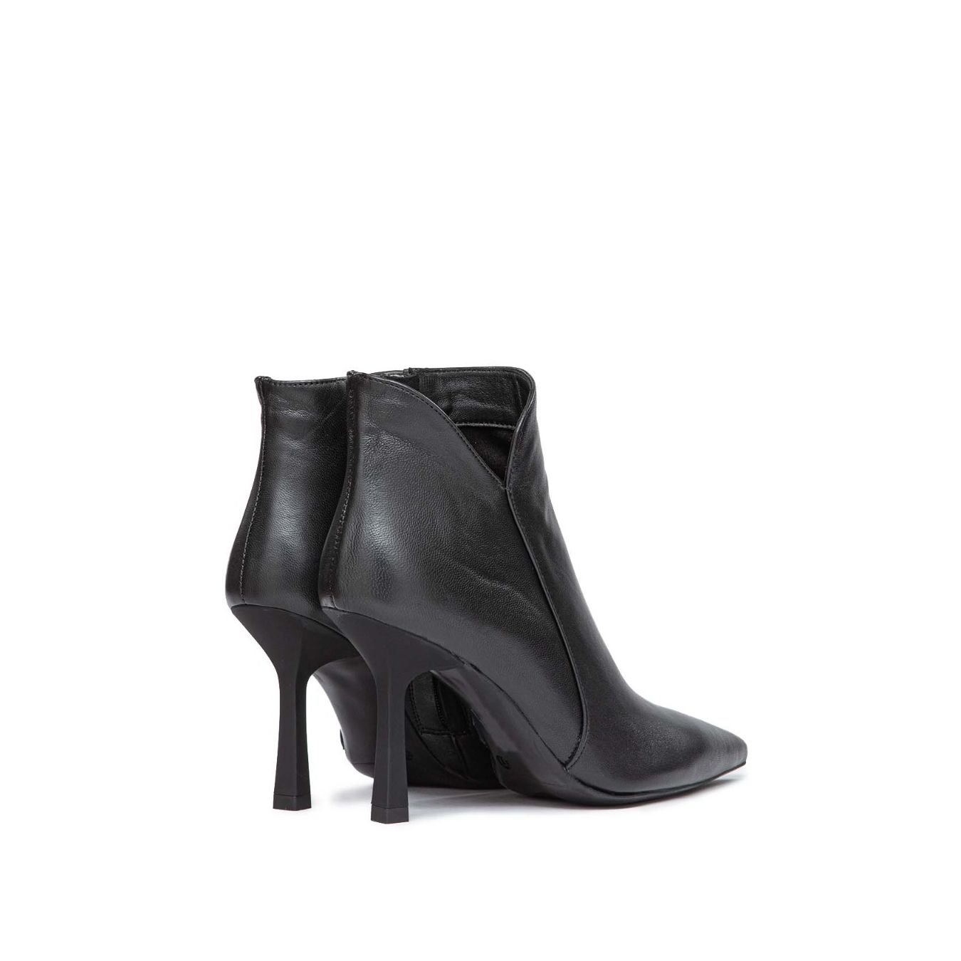 stivaletto tacco stiletto pelle nera