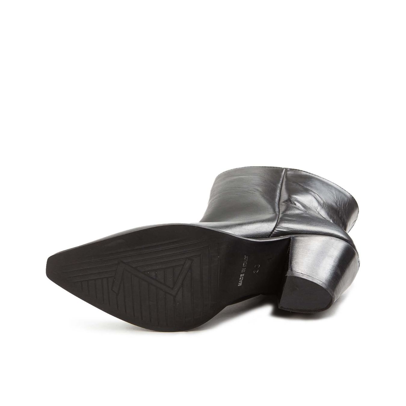 tronchetto tubo in pelle nera  suola