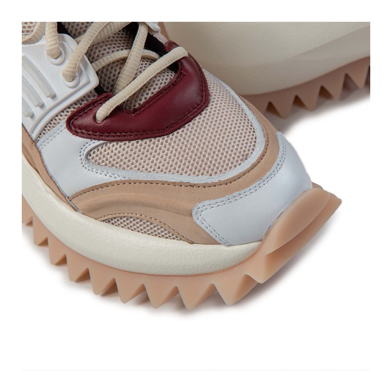sneakers con inserti rosa e bordeaux  punta