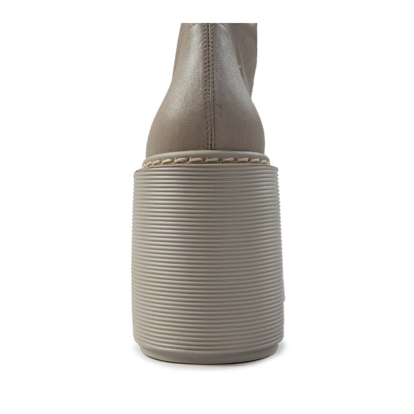 tronchetti con zeppa in pelle grigio desert dietro