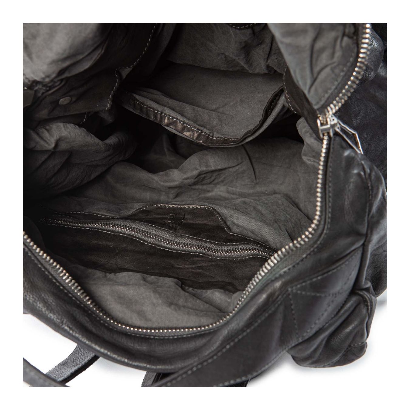 zaino TIZIANO in pelle nera interno