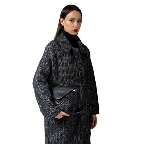 tracolla VIVIENNE MANIS in pelle nera 