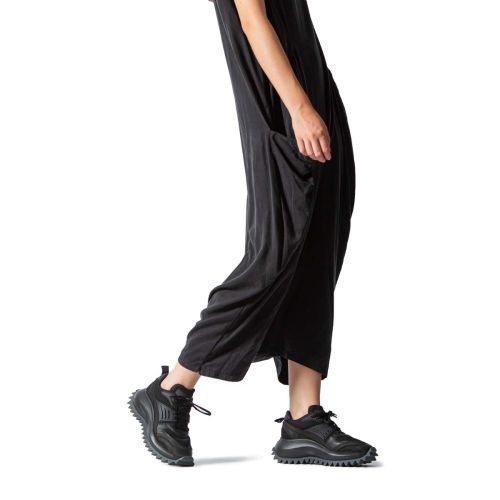 sneakers con carrarmato in pelle nera 