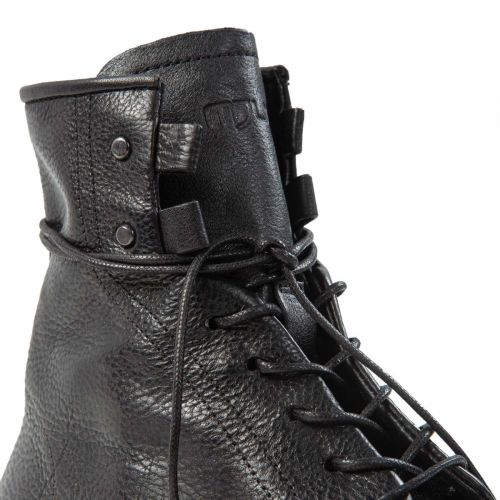 anfibi passanti neri