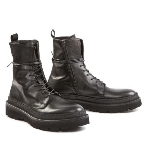 anfibio alto fondo vibram in pelle nera