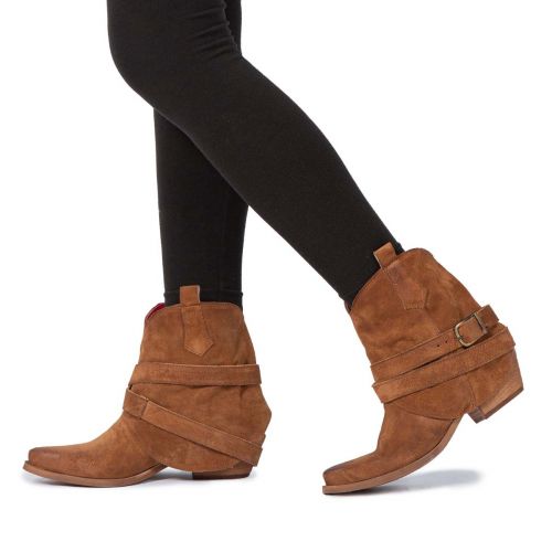 camperos con fibbia in camoscio cuoio